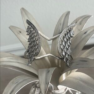 Elegant Silver Angel bangle by Milani
